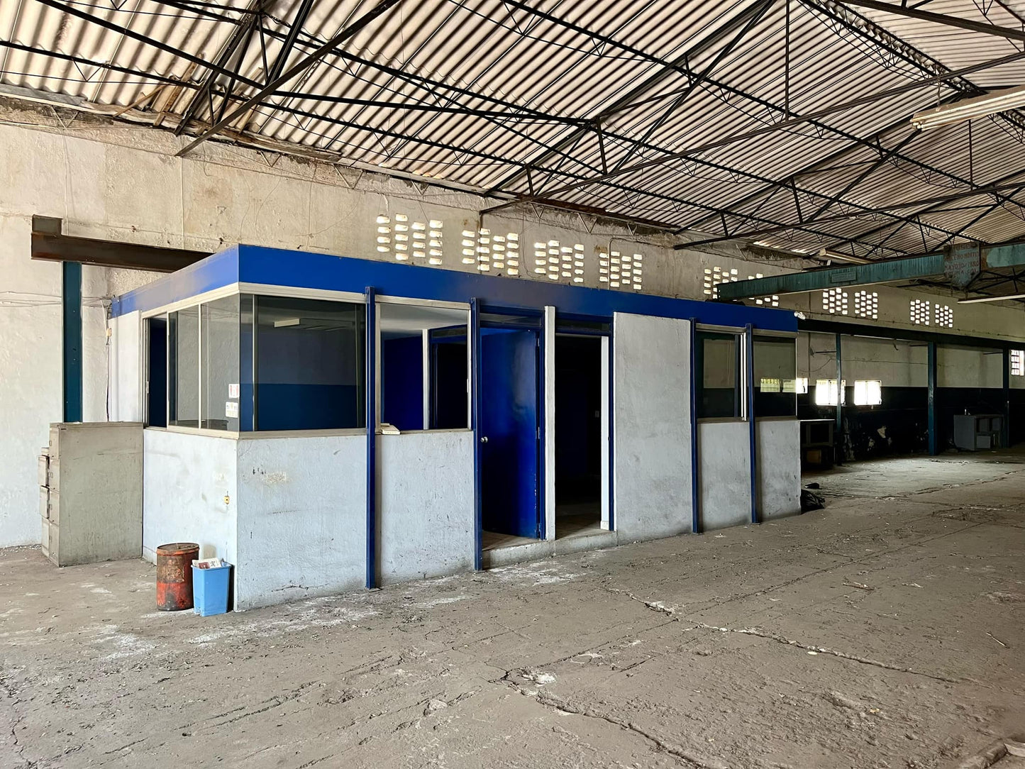 Remate de Bodega en Centro de Colima