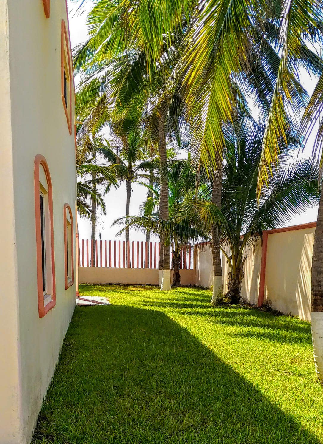 Residencia frente a la Playa en Cuyutlán