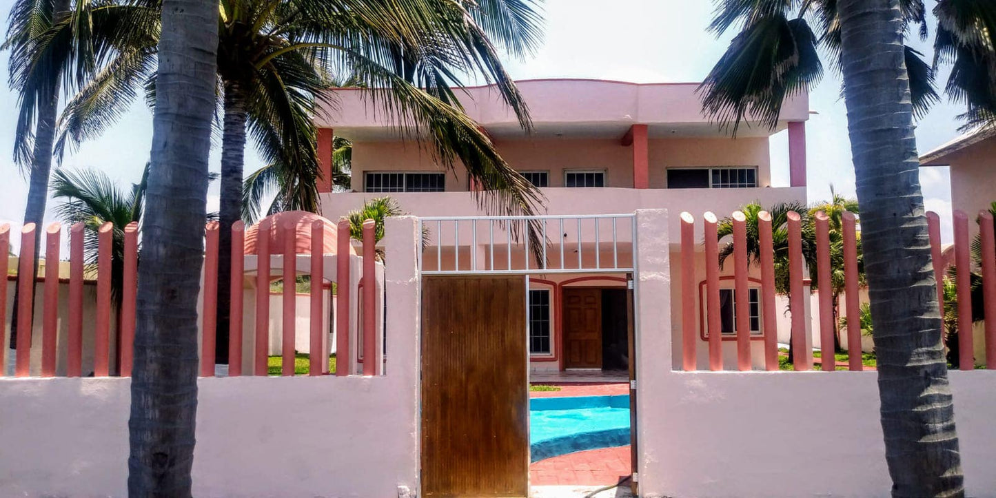 Residencia frente a la Playa en Cuyutlán